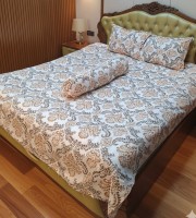 কোলবালিশসহ 4 pis bedsheet set-76